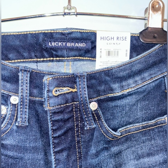 Lucky Brand High Rise Skinny - Picture 6 of 8